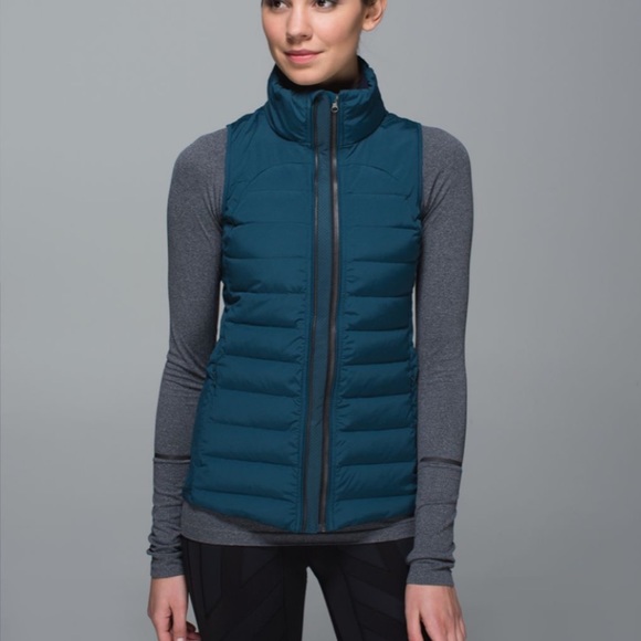 Lululemon Fluffed Up Down Vest Alberta Lake Teal - Picture 6 of 10